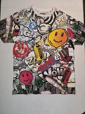 Akademiks T Shirt Mens L NWT All Over Print Graffiti Hip Hop Streetwear Graphic